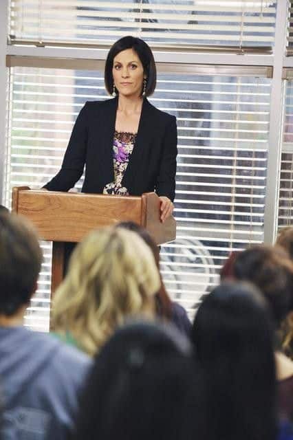 Pretty Little Liars Season 2 Episode 11 I Must Confess 4 2866