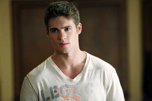 THE VAMPIRE DIARIES Season 3 Episode 2 The Hybrid Photos 7 "The Hybrid"--Steven R. McQueen as Jeremy Gilbert on THE VAMPIRE DIARIES on The CW. Photo: Quantrell D. Colbert/The CW ©2011 The CW Network. All Rights Reserved.