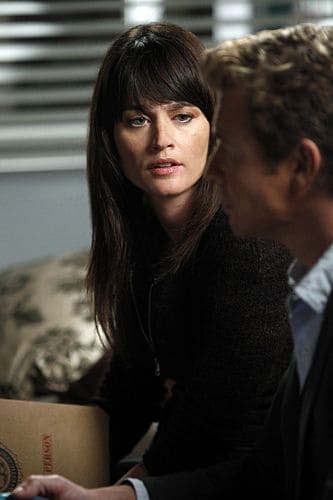 "Pretty Red Balloon" -- When the son of a former client of Jane's from his days as a psychic is kidnapped, Lisbon (Robin Tunney, left), Jane (Simon Baker, right) and the CBI team are asked to help find him, on THE MENTALIST, Thursday, Oct. 6 (10:00-11:00 PM, ET/PT) on the CBS Television Network. Photo: SONJA FLEMMING/CBS ©2011 CBS BROADCASTING INC. All Rights Reserved.