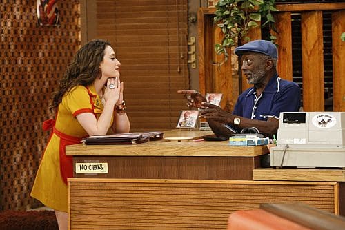 2 BROKE GIRLS Season 1 Episode 2 And The Break Up Scene Photos 3 2 Broke Girls Season 1 Episode 2 And The Break Up Scene 2 3872