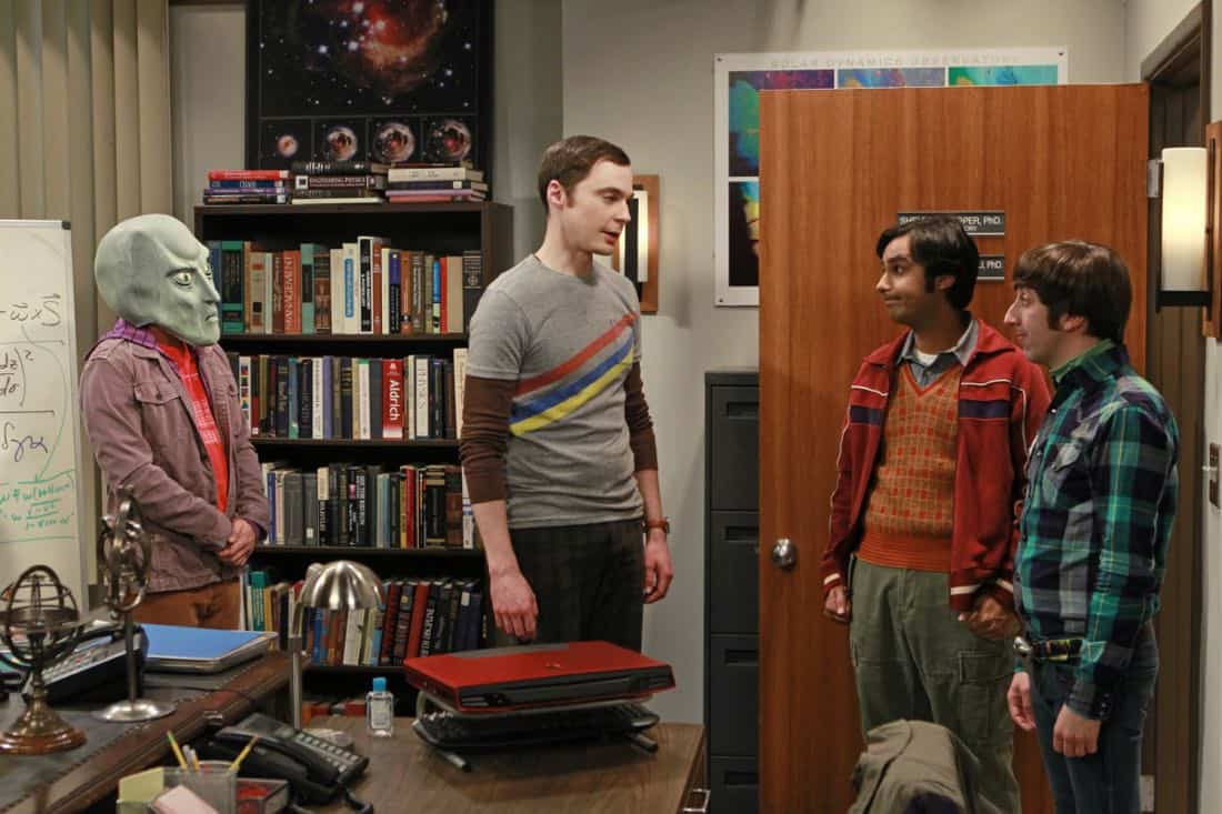 "The Good Guy Fluctuation" -- A cute comic book artist puts Leonard and Priya's relationship to the test, while Sheldon (Jim Parsons, second from left) tries to scare the guys (Kunal Nayyar, second from right; Simon Helberg, right) for Halloween, on THE BIG BANG THEORY, Thursday Oct. 27 (8:00 - 8:31 PM, ET/PT) on the CBS Television Network.   Photo: Monty Brinton/CBS ÃÂ©2011 CBS Broadcasting Inc. All Rights Reserved