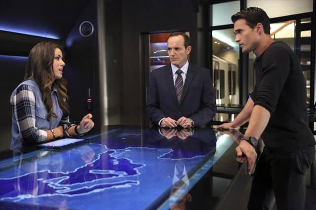 MARVEL'S AGENTS OF S.H.I.E.L.D. Season 1 Episode 8 The Well Photos 1 Agents Of SHIELD11