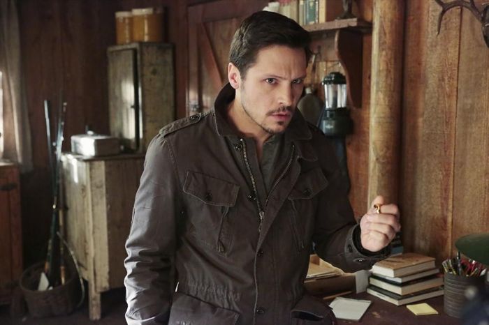 REVENGE Episode 3.20 Photos Revolution 19 NICK WECHSLER