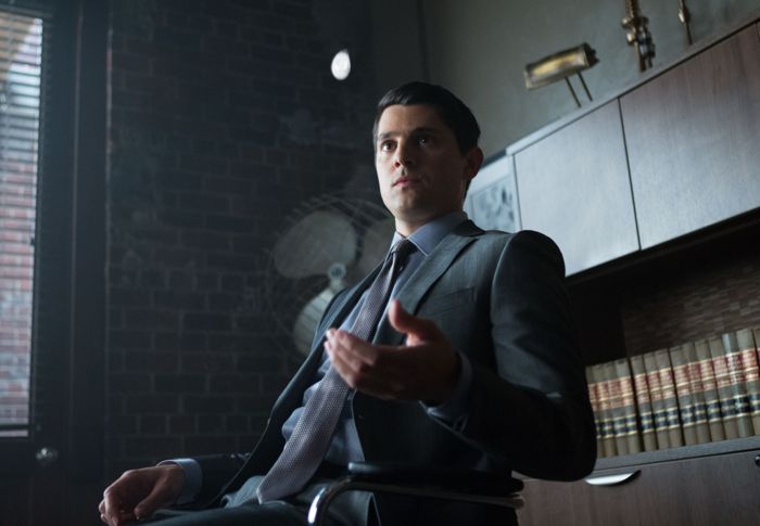 GOTHAM Season 1 Episode 9 Photos Harvey Dent 9 Gotham 1x09 08
