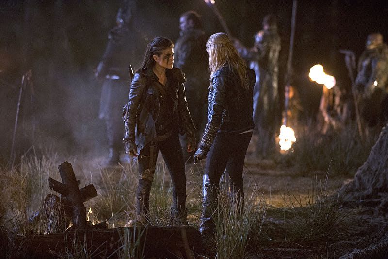 THE 100 Season 2 Episode 14 Photos Bodyguard of Lies 13 HU214B_0260b