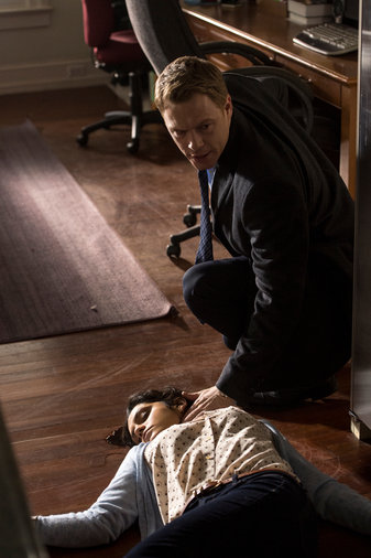 THE BLACKLIST Season 2 Episode 13 Photos The Deer Hunter 5 The Blacklist