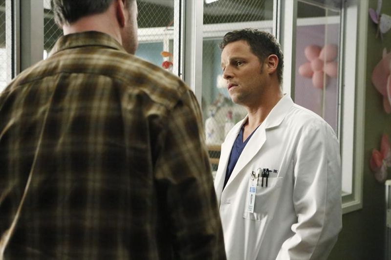 GREY'S ANATOMY Season 11 Episode 11 Photos "All I Could Do Was Cry" 11 GREY’S ANATOMY Season 11 Episode 11 Photos "All I Could Do Was Cry" JUSTIN CHAMBERS
