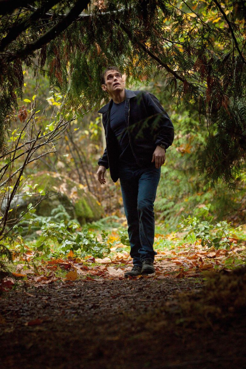 WAYWARD PINES:  Ethan Burke (Matt Dillon) in the "Don't  Discuss Your Life Before" episode of WAYWARD PINES airing Thursday, May 21 (9:00-10:00 PM ET/PT) on FOX.  ©2015 Fox Broadcasting Co.  Cr:  Liane Hentscher/FOX