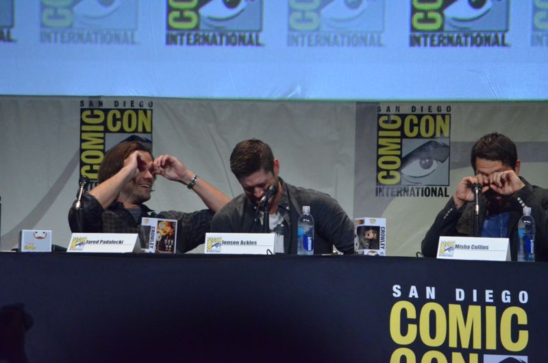 SUPERNATURAL Comic-Con Panel Photos 21 Photo Jul 12, 11 47 18 AM