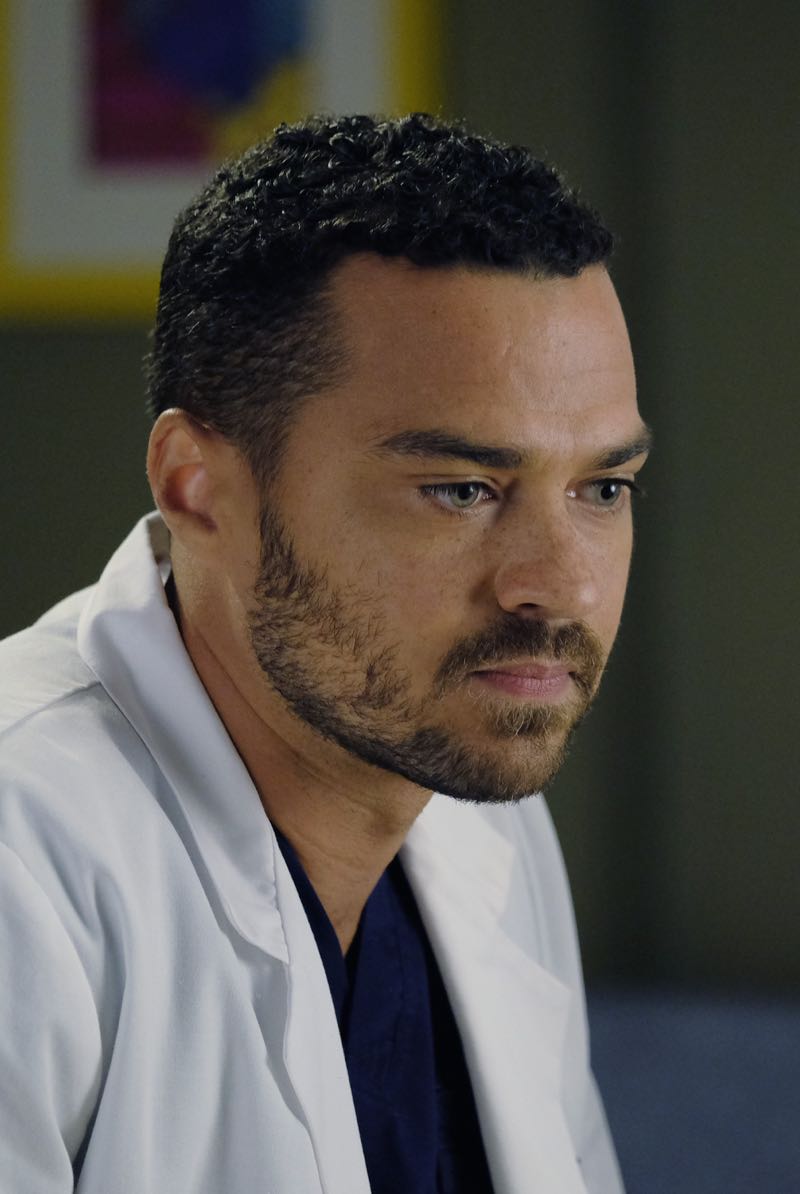 GREY'S ANATOMY Season 12 Episode 6 Photos The Me Nobody Knows 10 GREY'S ANATOMY - "The Me Nobody Knows" - Grey Sloan Memorial not only welcomes a new transfer resident, but also a patient who's the topic of conversation after accidently sending his sex tape to his entire congregation. Meanwhile, Richard wrestles with how to progress his relationship with Maggie when an old friend visits the hospital, and April brings in a case of a young boy from the Middle-East, on "Grey's Anatomy," THURSDAY, NOVEMBER 5 (8:00--9:00 p.m., ET) on the ABC Television Network. (ABC/Tony Rivetti) JESSE WILLIAMS