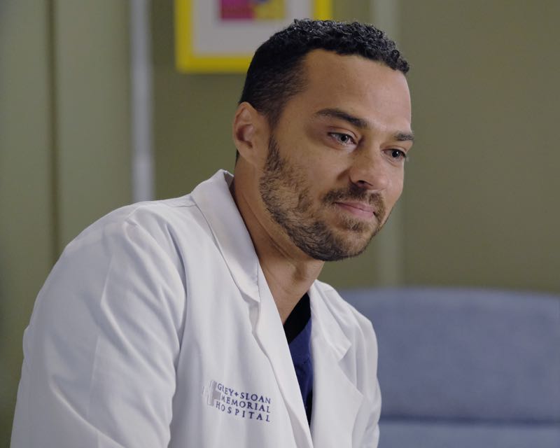 GREY'S ANATOMY Season 12 Episode 6 Photos The Me Nobody Knows 9 GREY'S ANATOMY - "The Me Nobody Knows" - Grey Sloan Memorial not only welcomes a new transfer resident, but also a patient who's the topic of conversation after accidently sending his sex tape to his entire congregation. Meanwhile, Richard wrestles with how to progress his relationship with Maggie when an old friend visits the hospital, and April brings in a case of a young boy from the Middle-East, on "Grey's Anatomy," THURSDAY, NOVEMBER 5 (8:00--9:00 p.m., ET) on the ABC Television Network. (ABC/Tony Rivetti) JESSE WILLIAMS