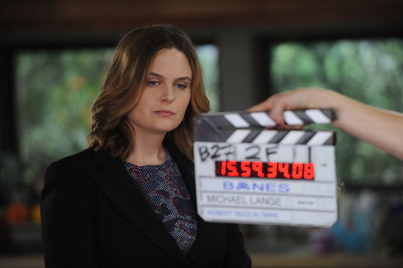 Bones-Ep1103_DonerDark-ScBTS_0040