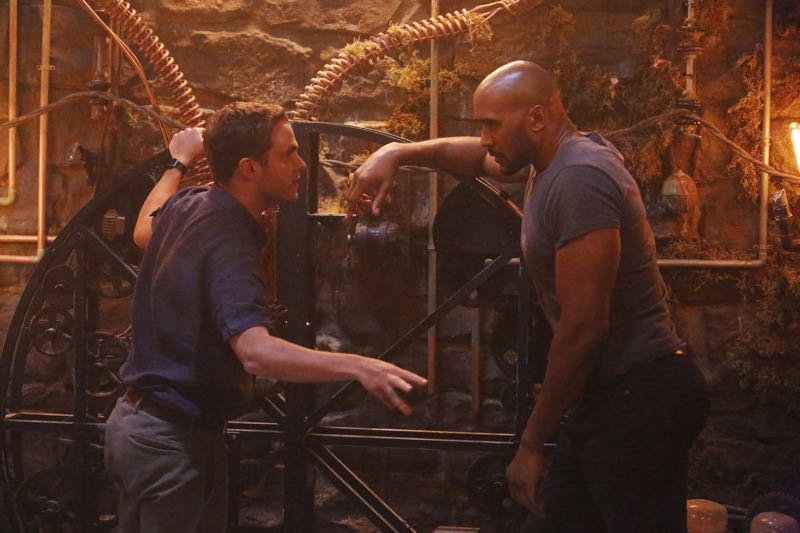 MARVEL'S AGENTS OF S.H.I.E.L.D. - "Purpose in the Machine" - (ABC/Kelsey McNeal) IAIN DE CAESTECKER, HENRY SIMMONS