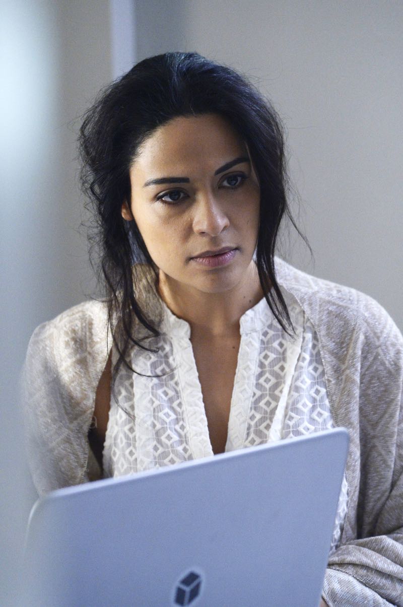QUANTICO - "Go" (ABC/Phillipe Bosse) YASMINE AL MASSRI