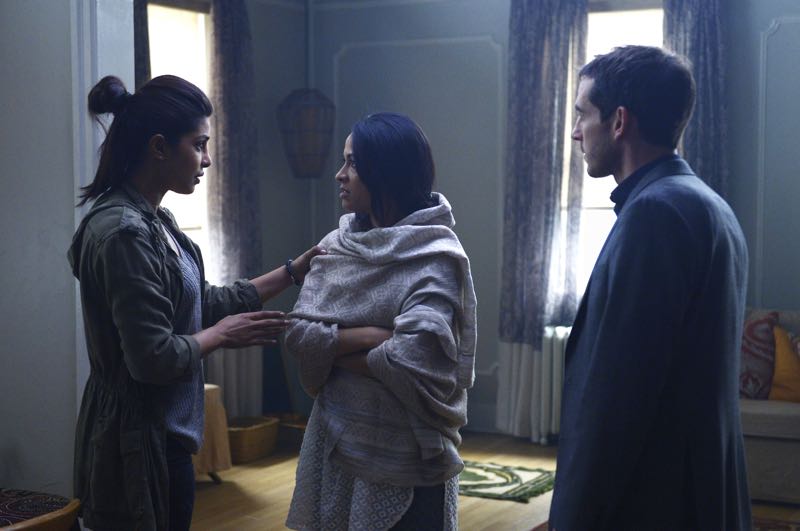 QUANTICO - "Go" (ABC/Phillipe Bosse) PRIYANKA CHOPRA, YASMINE AL MASSRI, TATE ELLINGTON