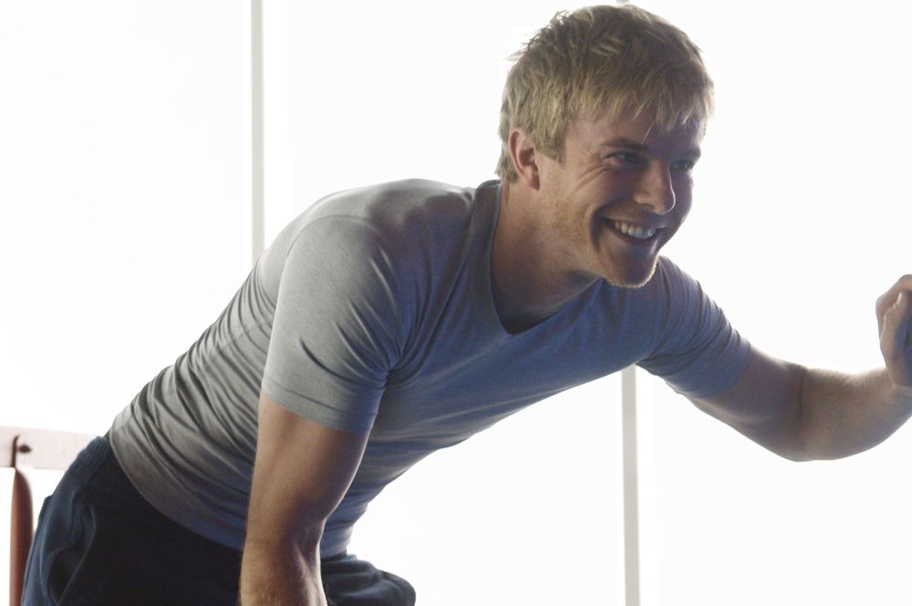 QUANTICO - "Clear" - This week the NATS learn how to source information from confidential informants, but when they test their skills in the real world, they soon realize being an agent is not as easy as it seems. Meanwhile, in the future, Alex and a fellow agent find themselves in a life or death situation when they are forced to provide classified information that could result in deadly consequences on "Quantico" SUNDAY, MARCH 13 (10:00-11:00 EDT) on the ABC Television Network. (ABC/Phillippe Bosse) GRAHAM ROGERS