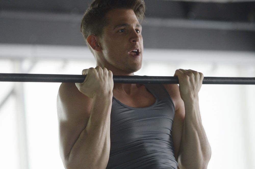 QUANTICO - "Clear" - This week the NATS learn how to source information from confidential informants, but when they test their skills in the real world, they soon realize being an agent is not as easy as it seems. Meanwhile, in the future, Alex and a fellow agent find themselves in a life or death situation when they are forced to provide classified information that could result in deadly consequences on "Quantico" SUNDAY, MARCH 13 (10:00-11:00 EDT) on the ABC Television Network. (ABC/Phillippe Bosse) LENNY PLATT