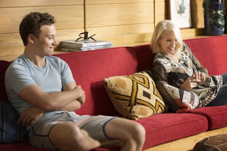 ANIMAL KINGDOM Season 1 Episode 3 Photos Stay Close, Stick Together