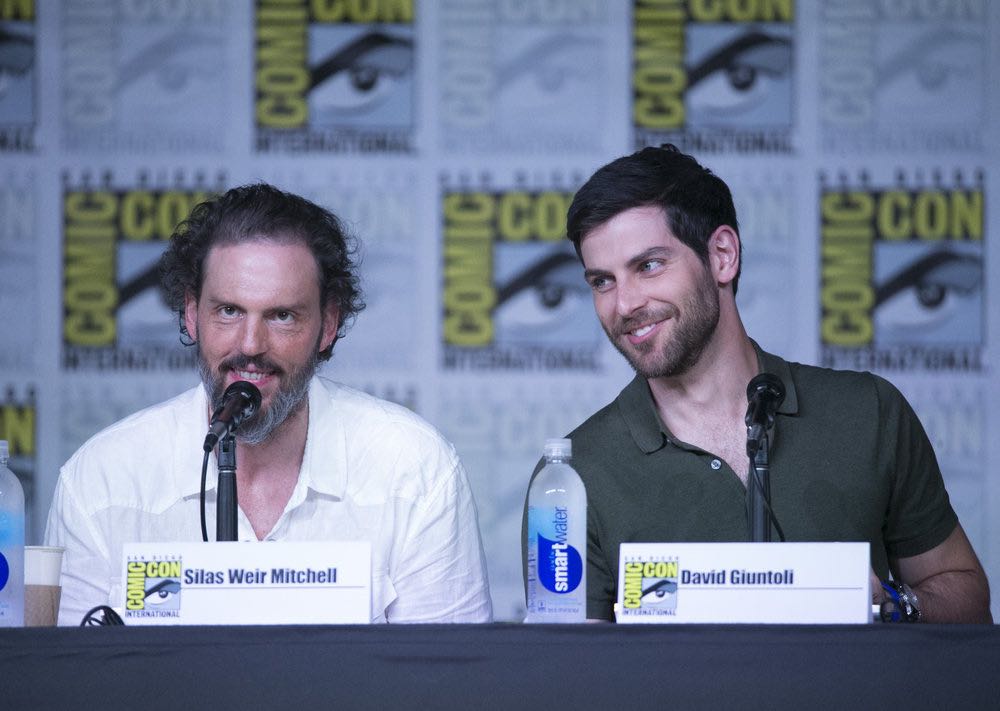 COMIC-CON INTERNATIONAL: SAN DIEGO 2016 -- "Grimm Panel" -- Pictu...