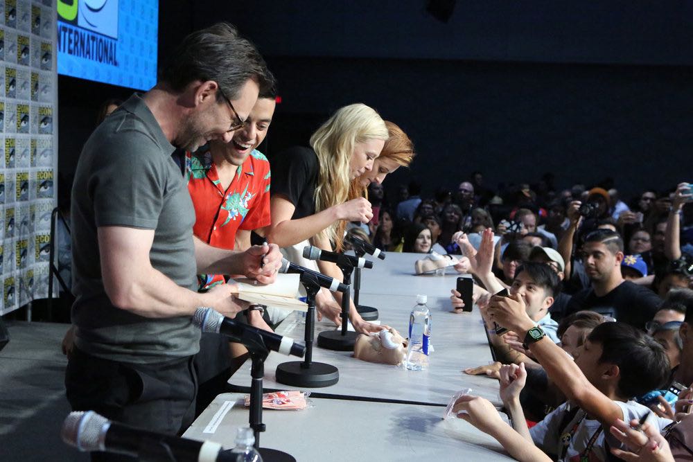 COMIC-CON INTERNATIONAL: SAN DIEGO -- "Mr. Robot Panel" -- Pictured: (l-r) Christian Slater, Rami Malek, Portia Doubleday, Grace Gummer -- (Photo by: Evans Vestal Ward/USA Network)