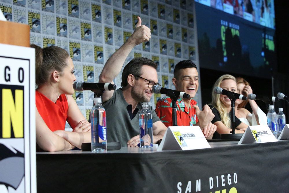 COMIC-CON INTERNATIONAL: SAN DIEGO -- "Mr. Robot Panel" -- Pictured: (l-r) Carly Chaiken, Christian Slater, Rami Malek, Portia Doubleday, Grace Gummer -- (Photo by: Evans Vestal Ward/USA Network)