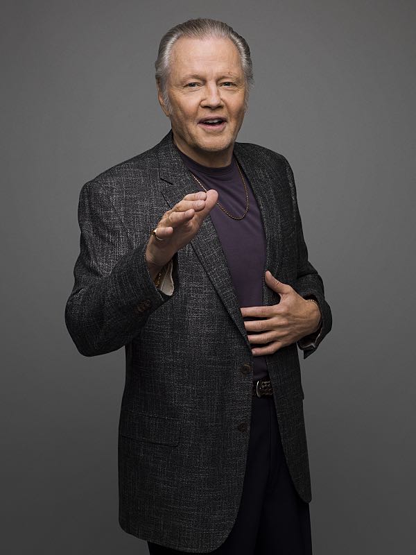 Jon Voight as Mickey Donovan in RAY DONOVAN (Season 4, Gallery). - Photo: Brian Bowen Smith/SHOWTIME Jon Voight as Mickey Donovan in RAY DONOVAN (Season 4, Gallery). - Photo: Brian Bowen Smith/SHOWTIME