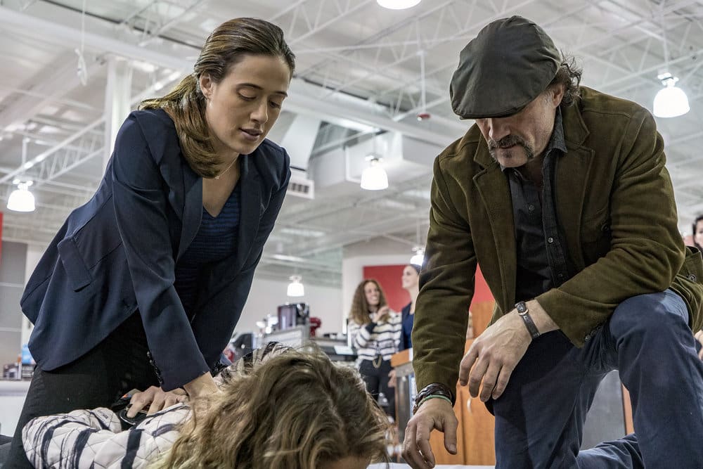 CHICAGO P.D. -- "All Cylinders Firing" Episode 403 -- Pictured: (l-r) Marina Squerciati as Kim Burgess, Elias Koteas as Alvin Olinsky -- (Photo by: Matt Dinerstein/NBC)