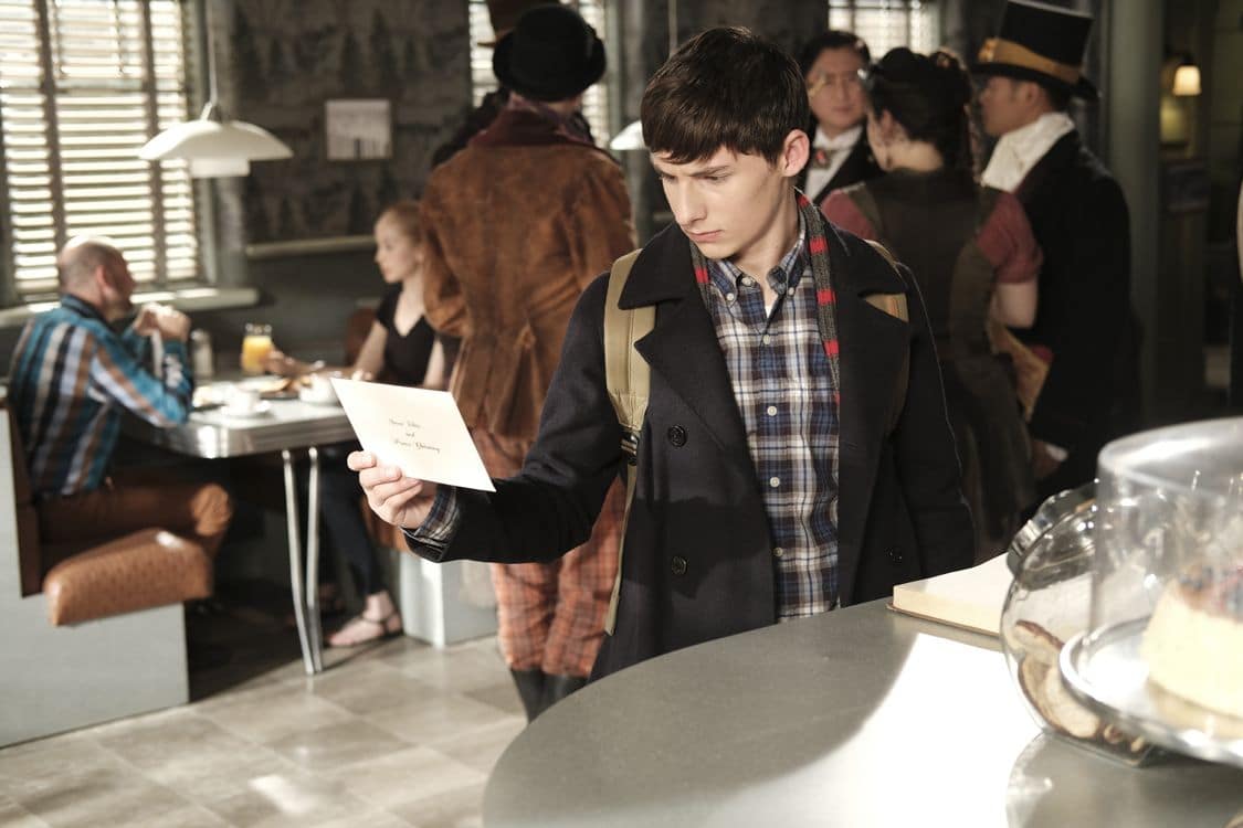 ONCE UPON A TIME - "A Bitter Draught" - When a mysterious man from the Land of Untold Stories, who has a past with the Evil Queen, arrives in Storybrooke, David and Snow work together with Regina to neutralize the threat. Belle seeks Hook's help finding a safe place to hide away from her husband, Mr. Gold. The Evil Queen continues to try to win Zelena over to her side, while Emma resumes her therapy sessions with Archie and shares her terrifying vision of the future, on "Once Upon a Time," SUNDAY, OCTOBER 2 (8:00-9:00 p.m. EDT), on the ABC Television Network. (ABC/Eike Schroter) JARED GILMORE