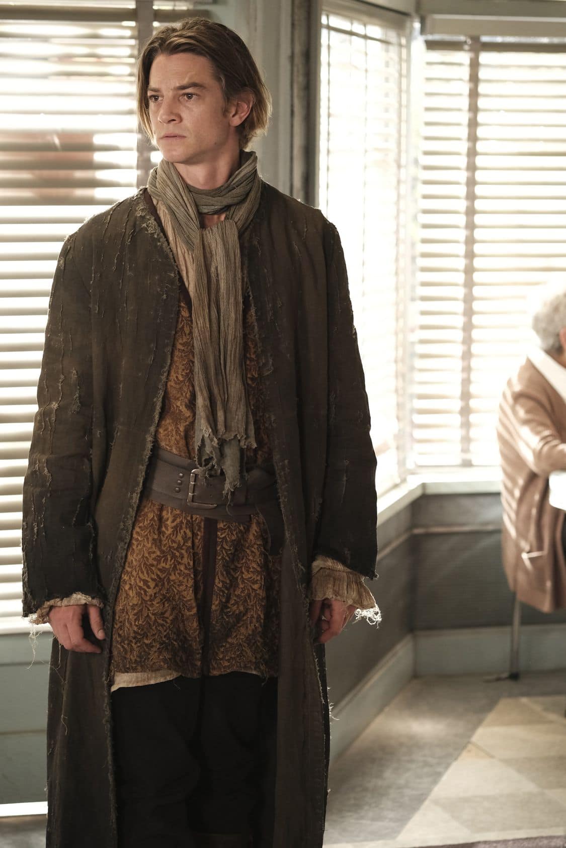 ONCE UPON A TIME - "A Bitter Draught" - When a mysterious man from the Land of Untold Stories, who has a past with the Evil Queen, arrives in Storybrooke, David and Snow work together with Regina to neutralize the threat. Belle seeks Hook's help finding a safe place to hide away from her husband, Mr. Gold. The Evil Queen continues to try to win Zelena over to her side, while Emma resumes her therapy sessions with Archie and shares her terrifying vision of the future, on "Once Upon a Time," SUNDAY, OCTOBER 2 (8:00-9:00 p.m. EDT), on the ABC Television Network. (ABC/Eike Schroter) CRAIG HORNER