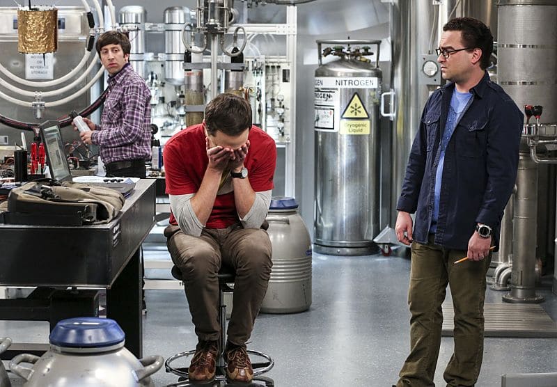 "The Dependence Transcendence" -- Pictured: Howard Wolowitz (Simon Helberg), Sheldon Cooper (Jim Parsons) and Leonard Hofstadter (Johnny Galecki). Tensions rise when the boys struggle to complete their government project on time and Sheldon tries an energy drink to stay awake. Also, Penny and Amy go to a "party" at Bert (Brian Posehn) the geologist's house and Kooothrappali learns Bernadette's true feelings about her pregnancy when they clean out the future baby room, on THE BIG BANG THEORY, Monday, Oct. 3 (8:00-8:31 PM, ET/PT), on the CBS Television Network. Dean Norris returns as Air Force Representative Colonel Williams. Photo: Michael Yarish/Warner Bros. Entertainment Inc. é 2016 WBEI. All rights reserved.