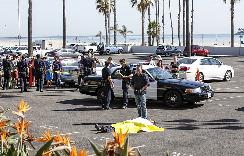 "Crazy Train" -- Pictured: Chris O'Donnell (Special Agent G. Callen). Callen goes undercover as a patient in a mental health hospital to search for an NSA agent who disappeared while tracking an ISIS cell trying to cross the Mexican border, on NCIS: LOS ANGELES, Sunday, Nov. 6 (8:30-9:30 PM, ET/8:00-9:00 PM,PT), on the CBS Television Network. Photo: Robert Voets/CBS ÃÂ©2016 CBS Broadcasting, Inc. All Rights Reserved