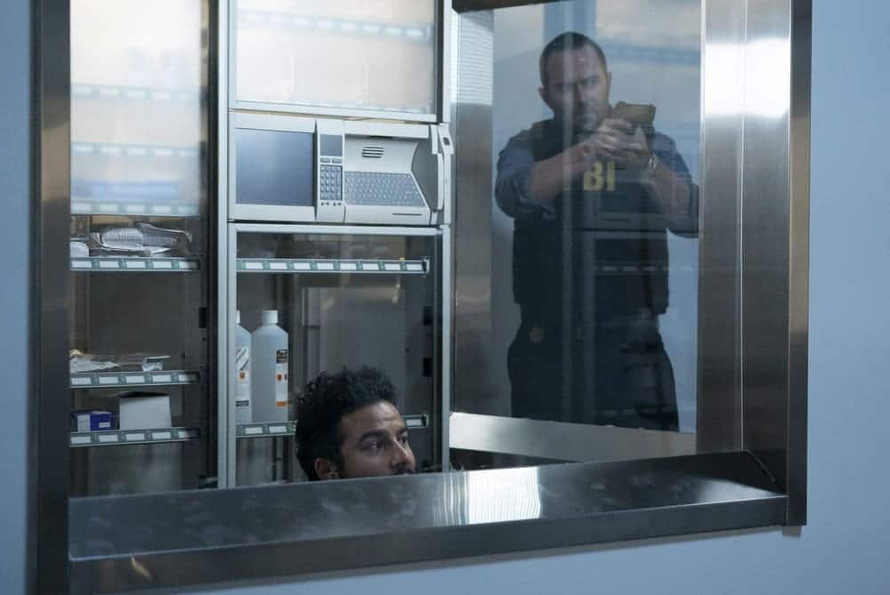 BLINDSPOT -- "Resolves Eleven Myths" Episode 207 -- Pictured: (l-r) Ennis Esmer as RichDot Com, Sullivan Stapleton as Kurt Weller -- (Photo by: Virginia Sherwood/NBC)
