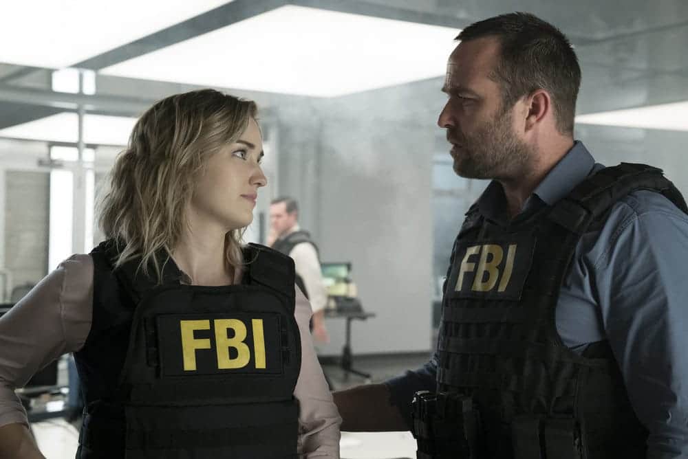 BLINDSPOT -- "Resolves Eleven Myths" Episode 207 -- Pictured: (l-r) Ashley Johnson as Patterson, Sullivan Stapleton as Kurt Weller -- (Photo by: Virginia Sherwood/NBC)