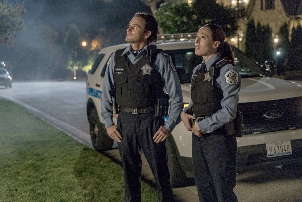 CHICAGO P.D. -- "Skin in the Game" Episode 406 -- Pictured: (l-r) Samuel Hunt as Craig Gurwitch, Marina Squerciati as Kim Burgess -- (Photo by: Matt Dinerstein/NBC)