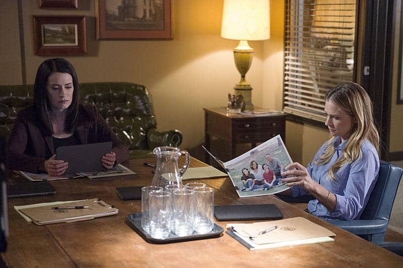 "The Anti-Terrorism Squad" -- The BAU uses social media to discover an even bigger motive when two high school students survive both of their families deaths in Minnesota, on CRIMINAL MINDS, Wednesday, Nov. 2 (9:00-10:00 PM, ET/PT), on the CBS Television Network. Pictured: Paget Brewster (Emily Prentiss) and A.J. Cook (Jennifer "JJ" Jareau) Photo: Neil Jacobs/CBS ÃÂ©2016 CBS Broadcasting, Inc. All Rights Reserved