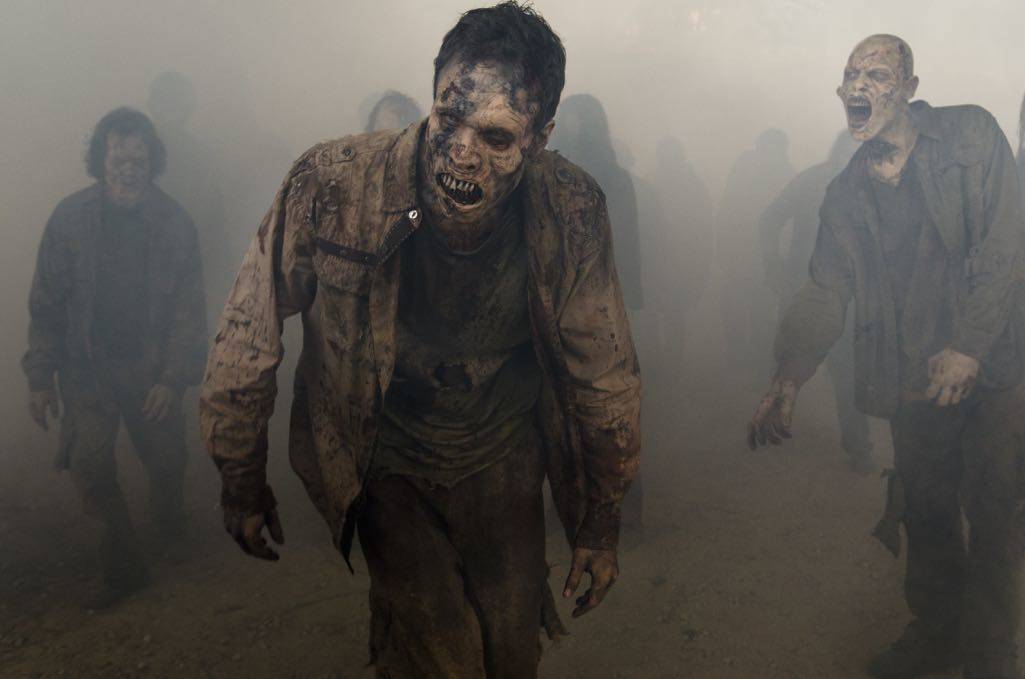 THE WALKING DEAD Season 7 Promo Photos 10 Walker - The Walking Dead _ Season 7, Episode 1 - Photo Credit: Gene Page/AMC