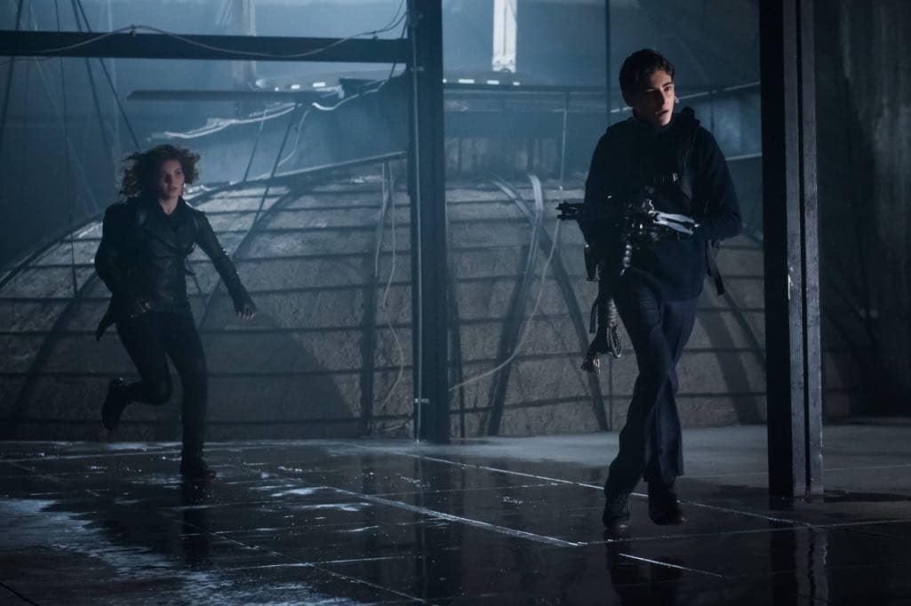 GOTHAM: L-R: Camren Bicondova and David Mazouz in the "Mad City: Beware the Green-Eyed Monster” episode of GOTHAM airing Monday, Nov. 28 (8:00-9:01 PM ET/PT) on FOX. Cr: Jeff Neumann/FOX.