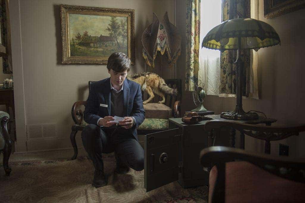 Freddie Highmore stars as Norman Bates in A&E's "Bates Motel." Photo by Sergei Bachlakov Copyright 2017 Freddie Highmore stars as Norman Bates in A&E's "Bates Motel." Photo by Sergei Bachlakov Copyright 2017