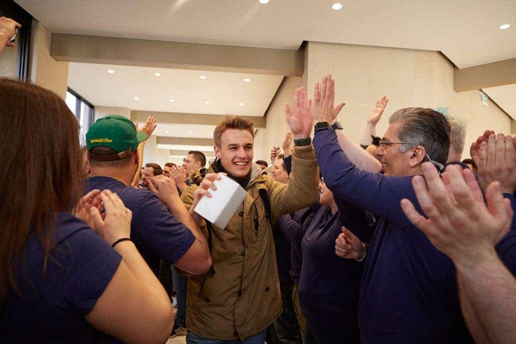 Apple Schildergasse in Cologne is the first store in Germany to feature Apple’s latest innovative store design, including a Forum, Avenues and Boardroom.