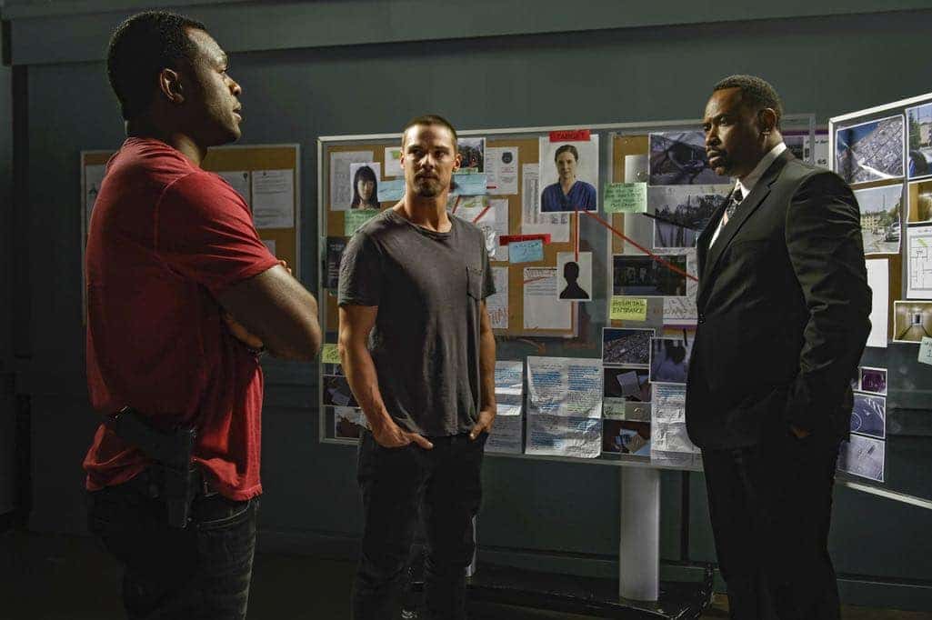 Mary Kills People (L to R) Lyriq Bent, Jay Ryan and Benz Antoine star in Lifetime’s all-new scripted series Mary Kills People airing, Sunday, April 30 at 10pm ET/PT on Lifetime. Photo by Christos Kalohoridis Copyright 2017