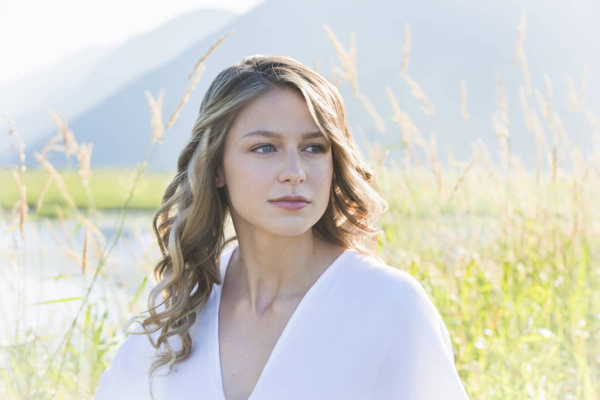 SUPERGIRL Season 3 Episode 1 Photos Girl of Steel 12 SPG301a 0022b
