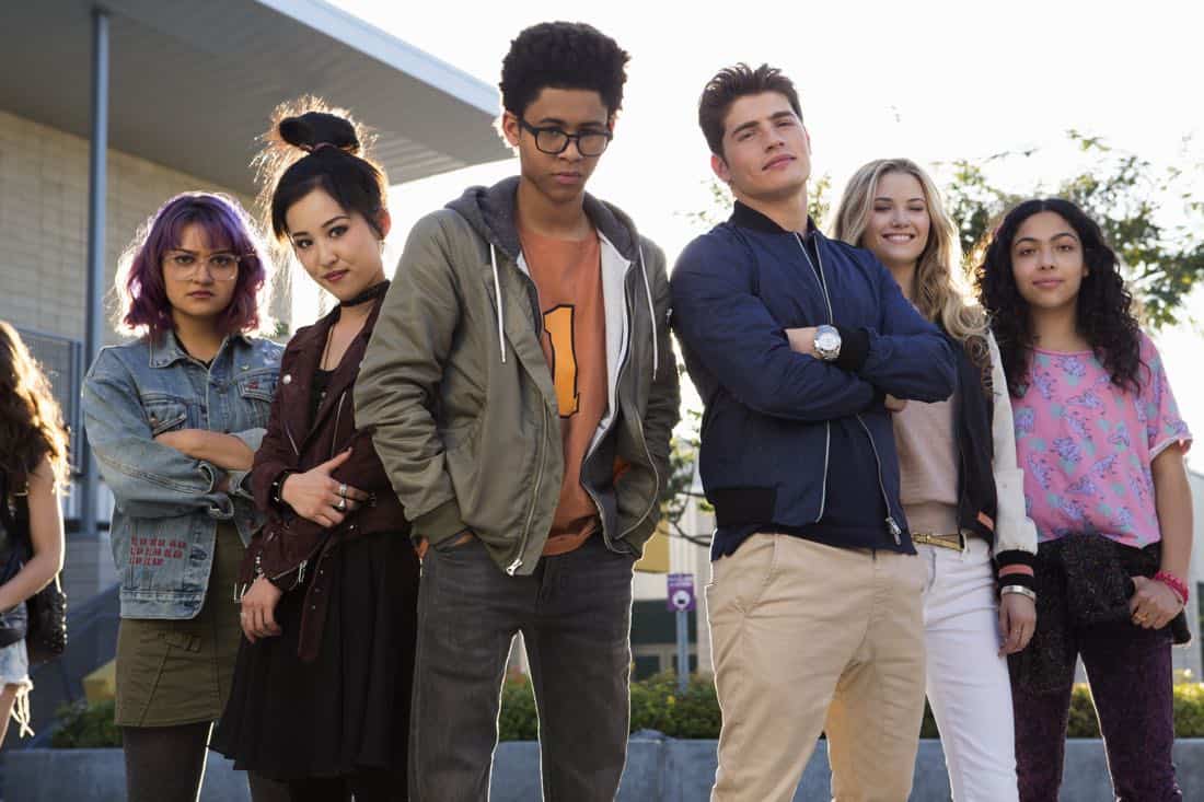 MARVEL'S RUNAWAYS - "Pilot" - Episode 101 - Every teenager thinks their parents are evil. What if you found out they actually were? MarvelÕs Runaways is the story of six diverse teenagers who can barely stand each other but who must unite against a common foe Ð their parents. The 10-episode series premieres Tuesday, November 21st. The series stars Rhenzy Feliz, Lyrica Okano, Virginia Gardner, Ariela Barer, Gregg Sulkin, Allegra Acosta, Annie Wersching, Ryan Sands, Angel Parker, Ever Carradine, James Marsters, Kevin Weisman, Brigid Brannah, James Yaegashi, Brittany Ishibashi, and Kip Pardue. From left: Gert Yorkes (Ariela Barer), Nico Minoru (Lyrica Okano), Alex Wilder (Rhenzy Feliz), Chase Stein (Gregg Sulkin), Karolina Dean (Virginia Gardner) and Molly Hernandez (Allegra Acosta), shown. (Photo by: Paul Sarkis/Hulu)