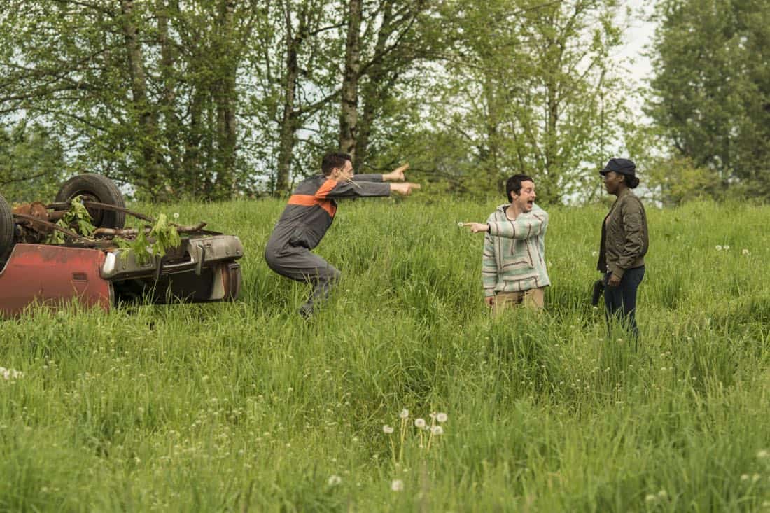 Dirk Gently (Samuel Barnett), Todd Brotzman (Elijah Wood) and Farah Black (Jade Eshete)