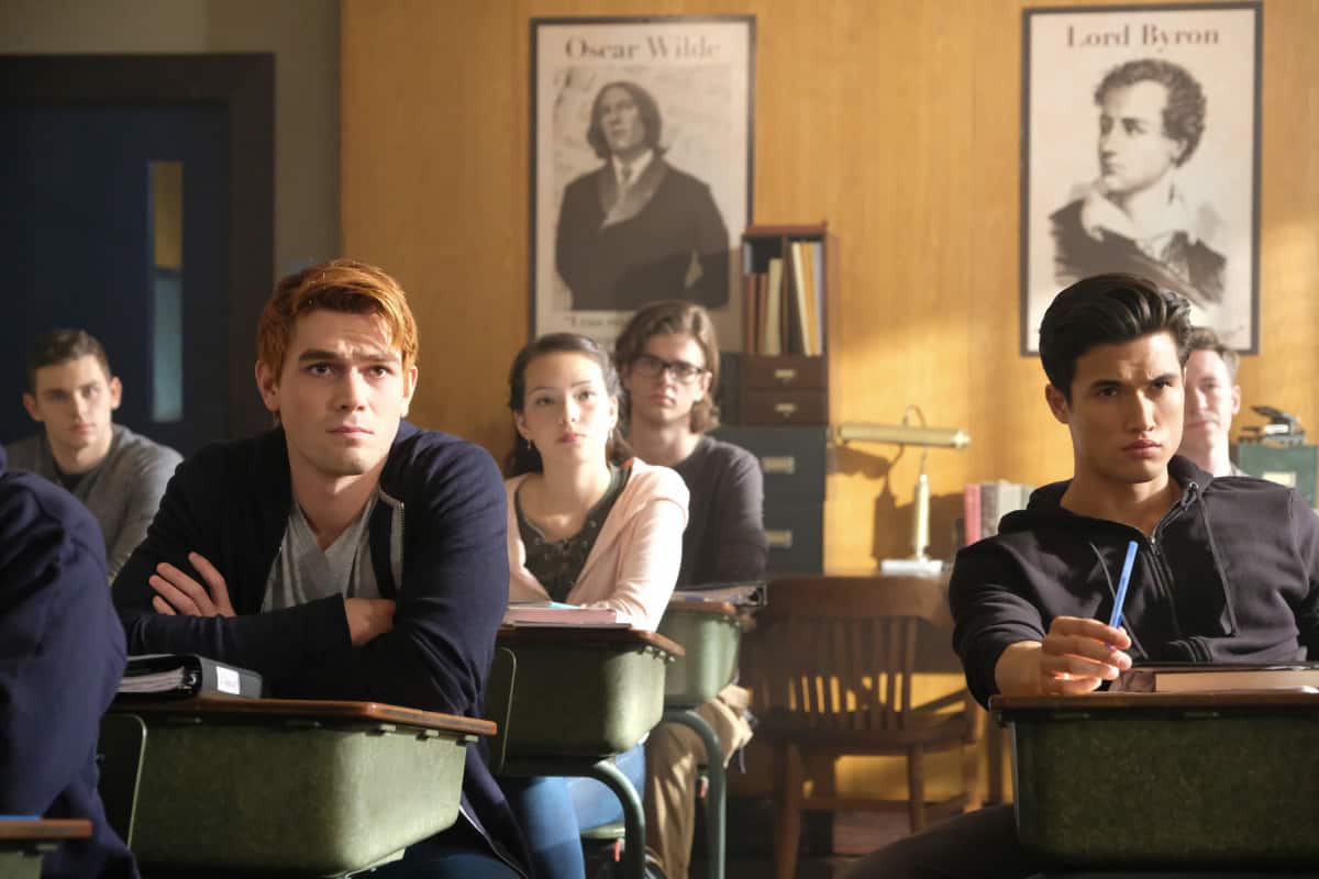 Riverdale -- "Chapter Fifteen: Nighthawks" -- Image Number: RVD202a_0032.jpg -- Pictured (L-R): KJ Apa as Archie Andrews and Charles Melton as Reggie Mantle -- Photo: Bettina Strauss /The CW -- é 2017 The CW Network. All Rights Reserved