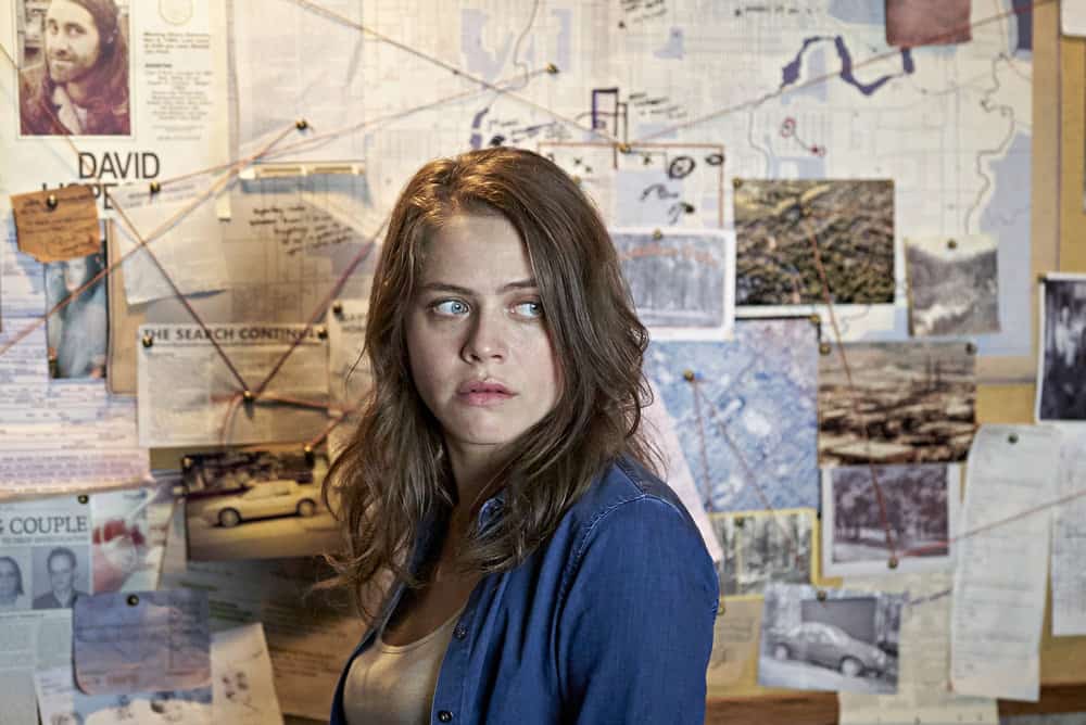 CHANNEL ZERO: BUTCHER'S BLOCK -- "Insidious Onset" Episode 301 -- Pictured: Olivia Luccardi as Alice Woods -- (Photo by: Allen Fraser/Syfy) CHANNEL ZERO: BUTCHER'S BLOCK -- "Insidious Onset" Episode 301 -- Pictured: Olivia Luccardi as Alice Woods -- (Photo by: Allen Fraser/Syfy)