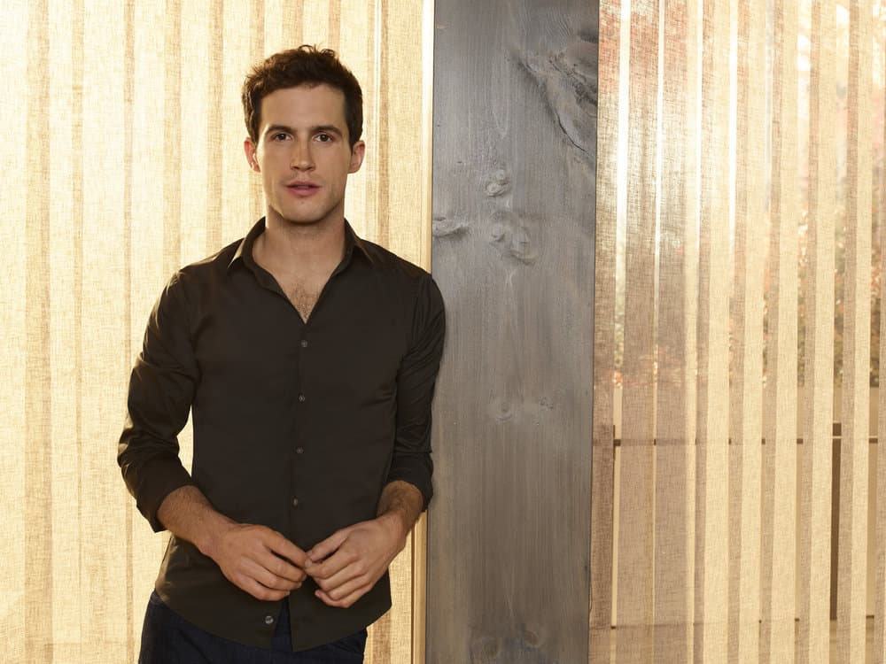 IMPOSTERS -- Season:2 -- Pictured: Rob Heaps as Ezra -- (Photo by: Smallz & Raskind/Bravo) IMPOSTERS -- Season:2 -- Pictured: Rob Heaps as Ezra -- (Photo by: Smallz & Raskind/Bravo)