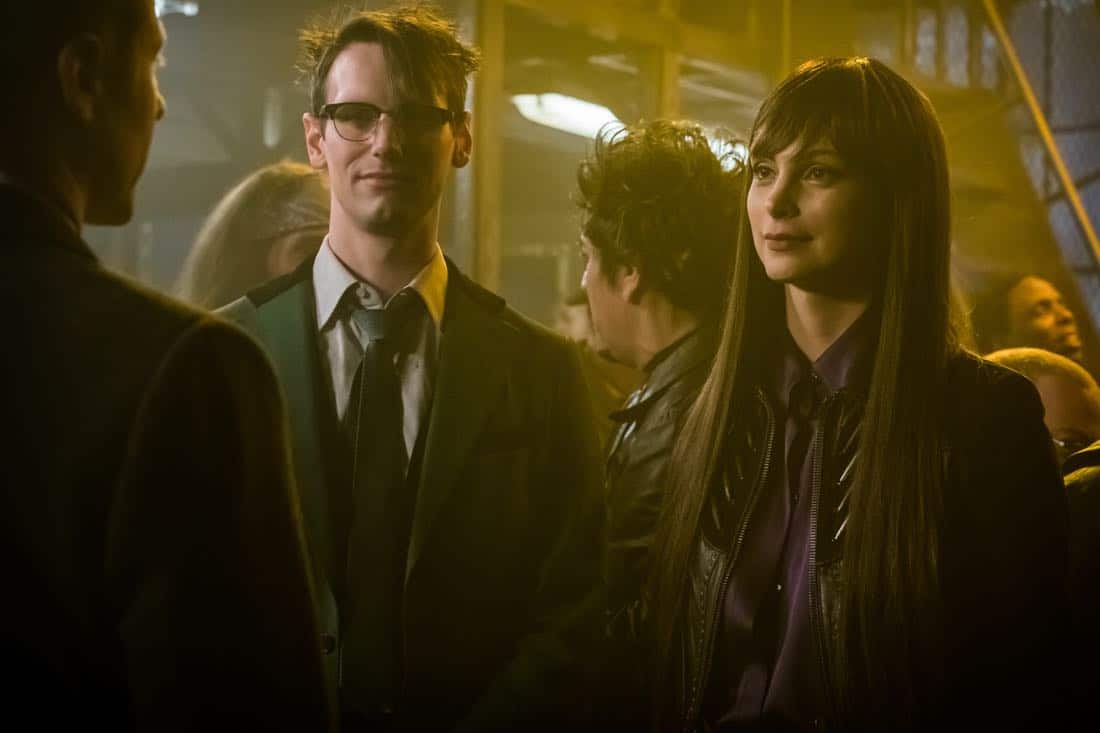 GOTHAM: L-R: Cory Michael Smith and Morena Baccarin in the “Pieces Of A Broken Mirror” spring premiere episode of GOTHAM airing Thursday, Mar. 1 (8:00-9:00 PM ET/PT) on FOX.  ©2018 Fox Broadcasting Co. Cr: Jeff Neumann/FOX