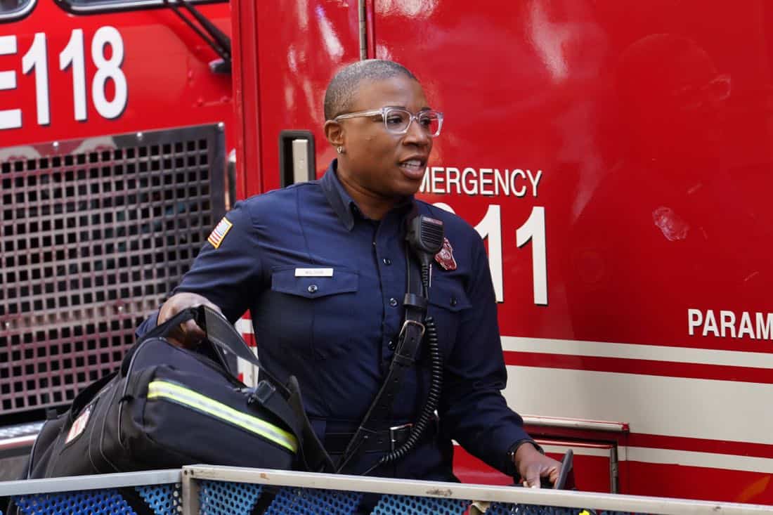 9-1-1 Season 1 Episode 9 Photos Trapped 3 9-1-1: Aisha Hinds in the all-new “Trapped” episode of 9-1-1 airing Wednesday, March 14 (9:00-10:00 PM ET/PT) on FOX.CR: Michael Becker / FOX. © 2018 / FOX Broadcasting.