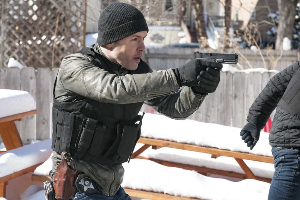 CHICAGO P.D. Season 5 Episode 17 Photos Breaking Point 4 CHICAGO P.D. -- "Breaking Point" Episode 517 -- Pictured: Jon Seda as Antonio Dawson -- (Photo by: Matt Dinerstein/NBC)