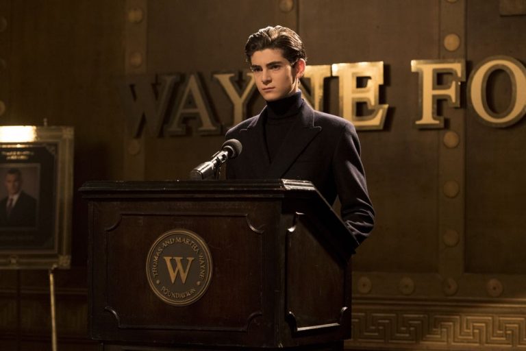 GOTHAM Season 4 Episode 14 Reunion Photos + Promo | Seat42F